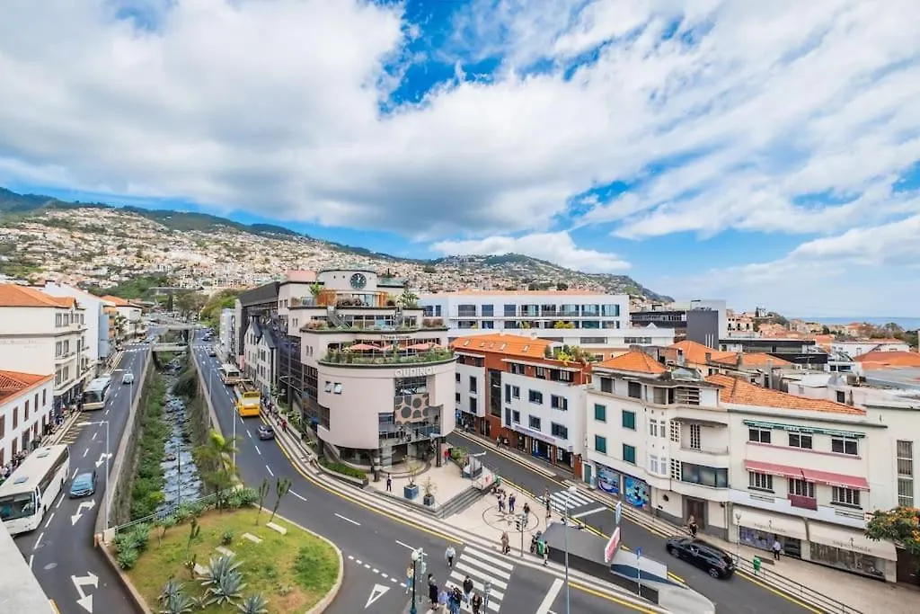 Super Top Floor Funchal  Apartamento Funchal (Madeira)